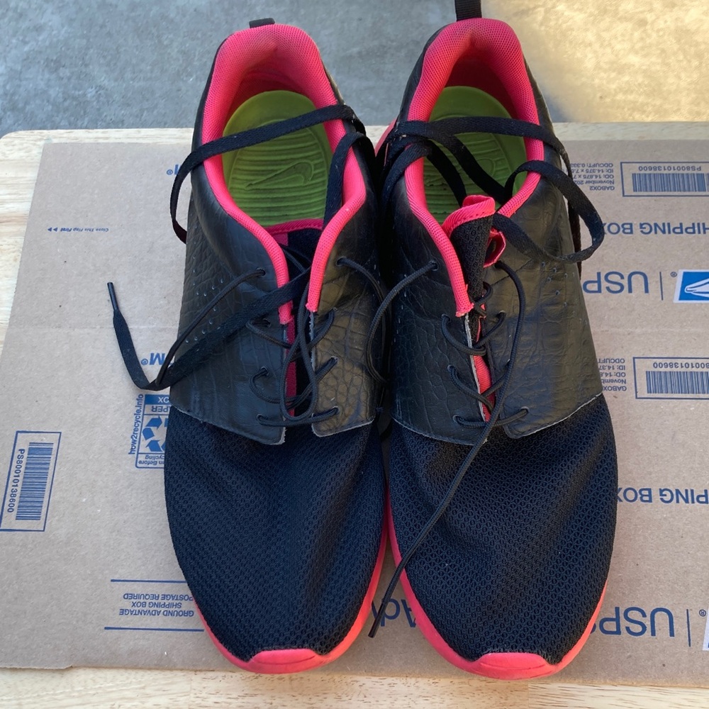 Nike Men’s Roshe One Run Red Black Bred Retro Sneakers size 14